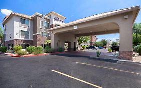 Holiday Inn Express & Suites Phoenix Tempe - University